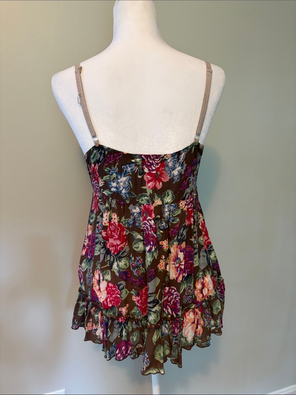 Babydoll style  Brown with pink, purple, and green Floral pattern top - Picture 3 of 10